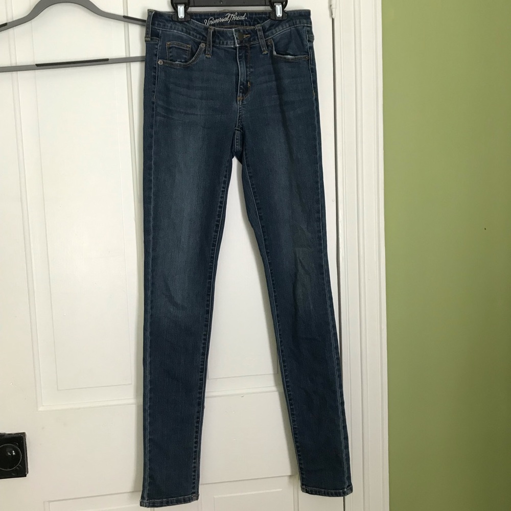skinny jeans